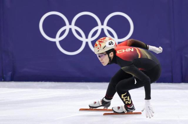 世界杯比赛直播软件下载-老将的坚韧！范可新获短道女子500米B组决赛第五名